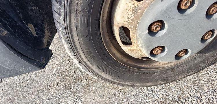 IVECO DAILY 35C13 BENNE AVEC COFFRE ACIER DIESEL – 124032 KMS – ANNEE 2014 ROUGE DE-027-FW