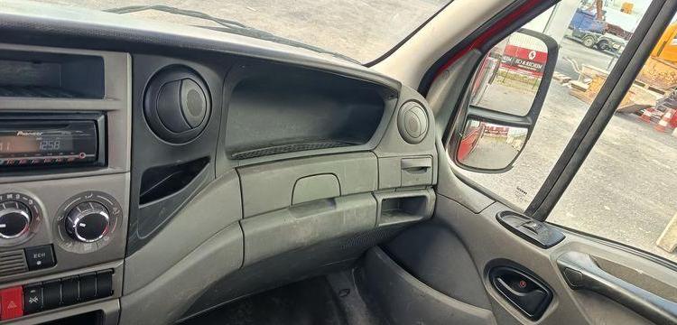 IVECO DAILY 35C13 BENNE AVEC COFFRE ACIER DIESEL – 155067 KMS – ANNEE 2014 ROUGE DE-363-QS
