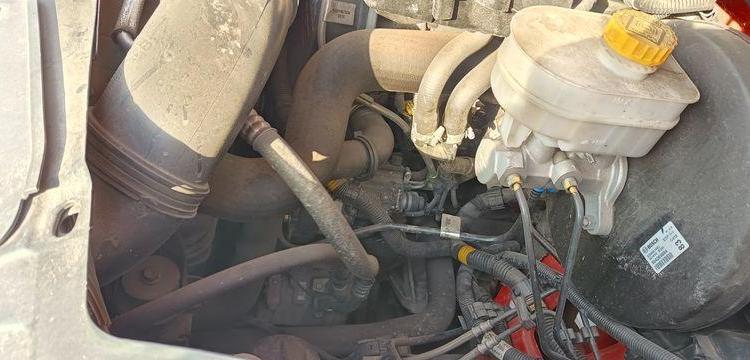 IVECO DAILY 35C13 BENNE AVEC COFFRE ACIER DIESEL – 155067 KMS – ANNEE 2014 ROUGE DE-363-QS