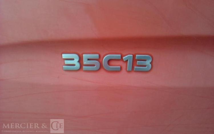 IVECO 35C13 BENNE SIMPLE CABINE COFFRE ROUGE DE-682-AJ