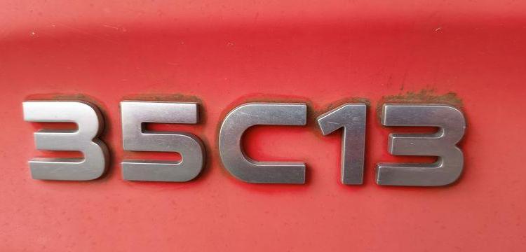 IVECO DAILY 35C13 BENNE AVEC COFFRE ACIER DIESEL – 166379 KMS – ANNEE 2014 ROUGE DE-889-FV