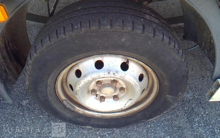 IVECO 35S11 NACELLE SUR VL MULTITEL MT202DS 20M 4829H ROUGE DF-433-QE