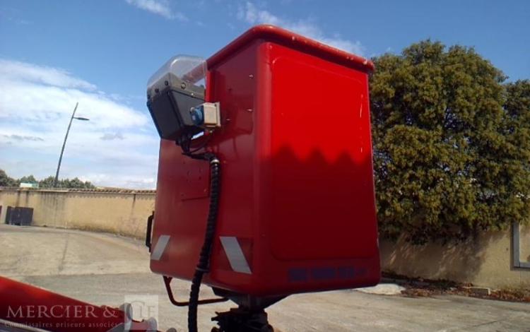 IVECO 35S11 NACELLE SUR VL MULTITEL MT202DS 20M 4829H ROUGE DF-433-QE