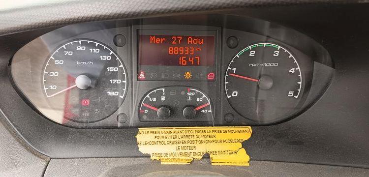 IVECO 35S12 AVEC NACELLE MULTITEL MT202 20M – DIESEL –  4710 HEURES – 89933 KMS ROUGE DF-498-QE