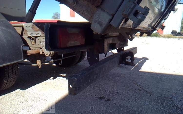 IVECO 35C13 BENNE  SIMPLE CABINE COFFRE ROUGE DH-651-QF