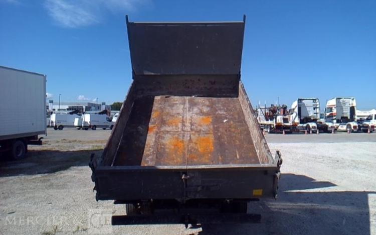 IVECO 35C13 BENNE  SIMPLE CABINE COFFRE ROUGE DH-651-QF