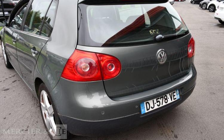 VOLKSWAGEN GOLF V  DJ-578-VE
