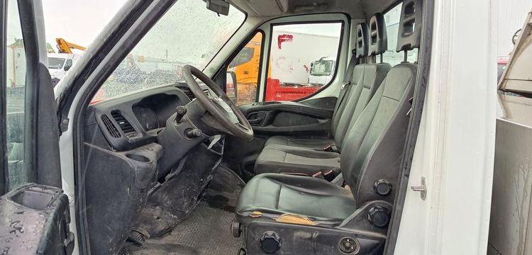 IVECO DAILY BENNE AVEC COFFRE AICIER DIESEL BLANC DL-788-DP