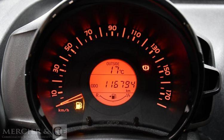 CITROEN C1 VTI 68 FEEL NOIR DP-465-DG