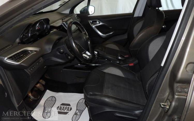 PEUGEOT 2008 1,6 E-HDI 90 ALLURE GRIS DQ-180-AV