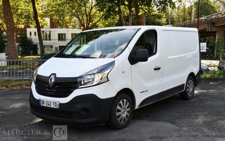 RENAULT TRAFIC FOURGON L1H1 1.6 DCI 120CV BLANC DR-242-TQ