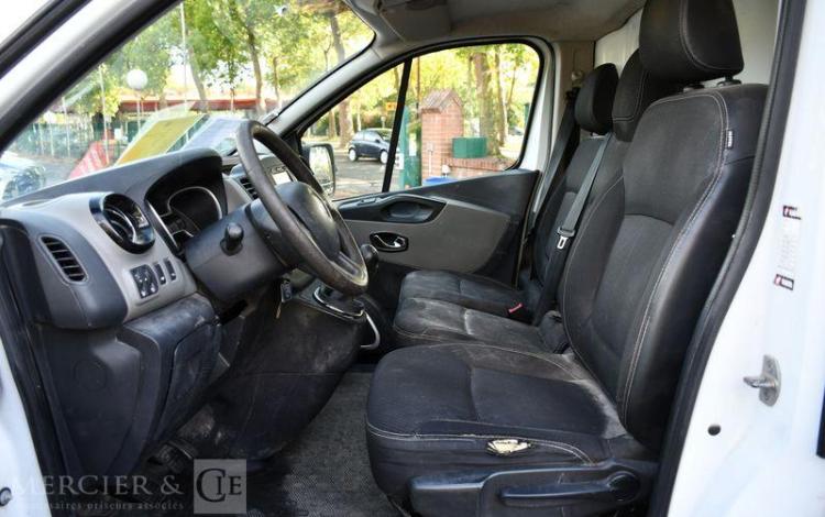 RENAULT TRAFIC FOURGON L1H1 1.6 DCI 120CV BLANC DR-242-TQ