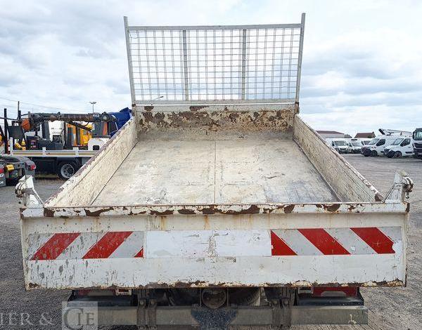 IVECO DAILY 35C13 2.3 LD 16V 126 CV BENNE AVEC COFFRE ACIER DIESEL – 171362 KMS BLANC DV-708-LQ