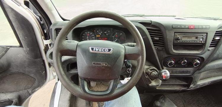IVECO DAILY 35C13 2.3 LD 16V 126 CV BENNE AVEC COFFRE ACIER DIESEL – 171362 KMS BLANC DV-708-LQ