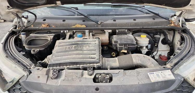 IVECO DAILY 35C13 2.3 LD 16V 126 CV BENNE AVEC COFFRE ACIER DIESEL – 171362 KMS BLANC DV-708-LQ