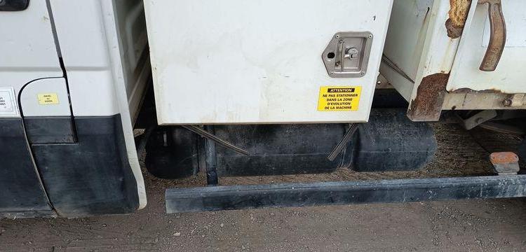 IVECO DAILY 35C13 2.3 LD 16V 126 CV BENNE AVEC COFFRE ACIER DIESEL – 171362 KMS BLANC DV-708-LQ