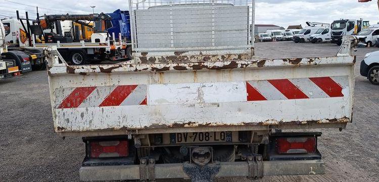 IVECO DAILY 35C13 2.3 LD 16V 126 CV BENNE AVEC COFFRE ACIER DIESEL – 171362 KMS BLANC DV-708-LQ
