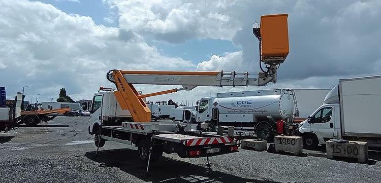 MULTITEL MAXITY AVEC NACELLE MT202 – 20M – DIESEL – 3107 HEURES – 74699 KMS – ANNEE 2016 BLANC DZ-109-VC