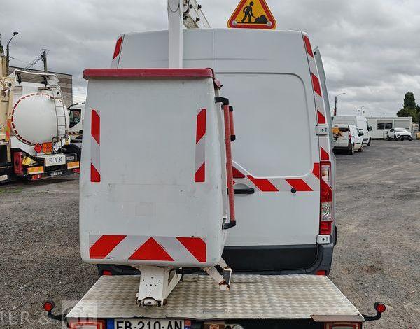 RENAULT MASTER AVEC NACELLE FRANCE ELEC 121F 12A14M BLANC EB-210-AN