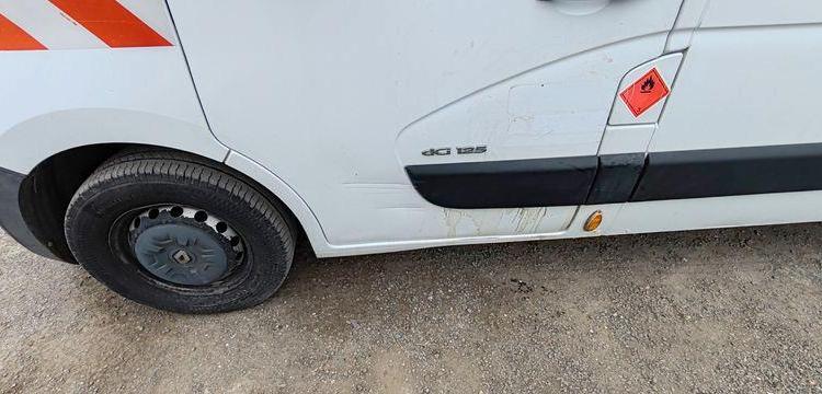 RENAULT MASTER AVEC NACELLE FRANCE ELEC 121F 12A14M BLANC EB-210-AN