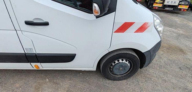 RENAULT MASTER AVEC NACELLE FRANCE ELEC 121F 12A14M BLANC EB-210-AN