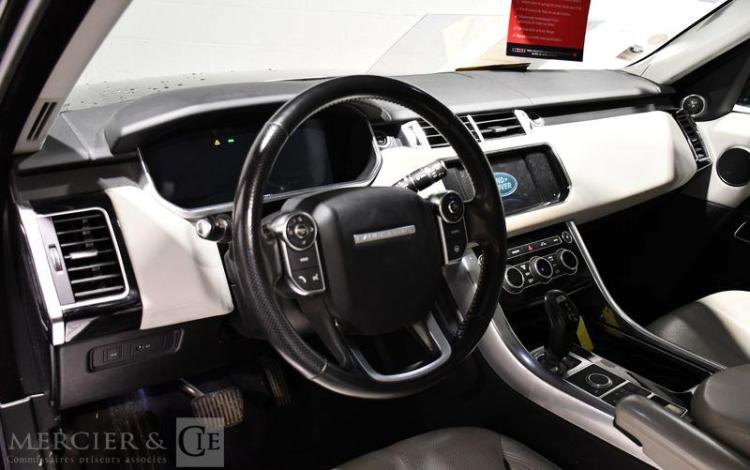 LAND ROVER RANGE ROVER SPORT 3.0 TDV6 260CH HSE DYNAMIC 4WD BVA NOIR EB-550-CG