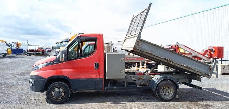 IVECO DAILY BENNE SIMPLE CABINE COFFRE  EB-886-EV