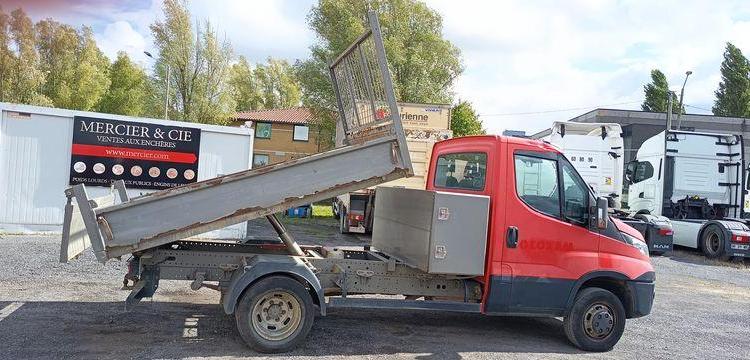 IVECO DAILY BENNE SIMPLE CABINE COFFRE  EB-886-EV