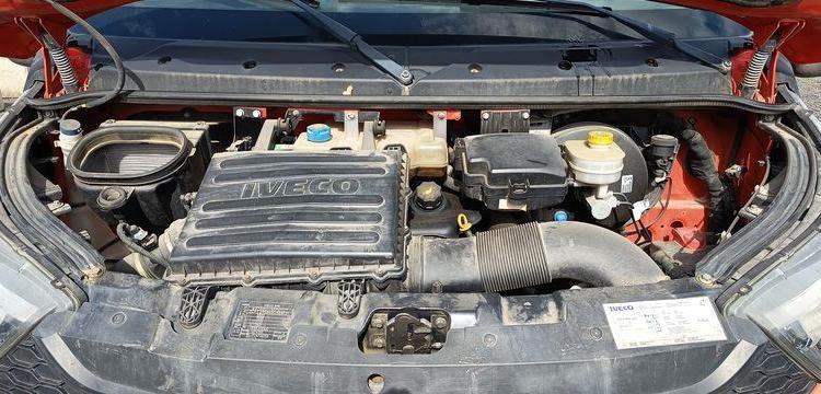IVECO DAILY BENNE SIMPLE CABINE COFFRE  EB-886-EV
