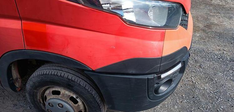 IVECO DAILY BENNE SIMPLE CABINE COFFRE  EB-886-EV