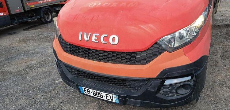 IVECO DAILY BENNE SIMPLE CABINE COFFRE  EB-886-EV