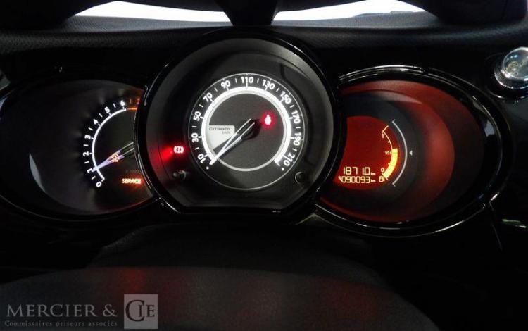 CITROEN C3 GENERATION-II 1.2 PURETECH 80CH EXCLUSIVE BLANC ED-247-YK