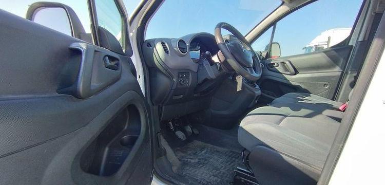 CITROEN BERLINGO UTILITAIRE PHASE 2 L1 600 KG 1,6 HDI FAP 90CV – DIESEL – 234124 KMS BLANC ED-956-EK