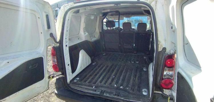 CITROEN BERLINGO UTILITAIRE PHASE 2 L1 600 KG 1,6 HDI FAP 90CV – DIESEL – 234124 KMS BLANC ED-956-EK