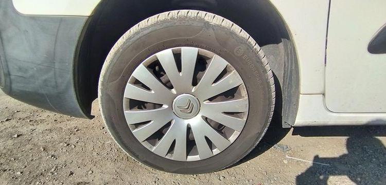CITROEN BERLINGO UTILITAIRE PHASE 2 L1 600 KG 1,6 HDI FAP 90CV – DIESEL – 234124 KMS BLANC ED-956-EK