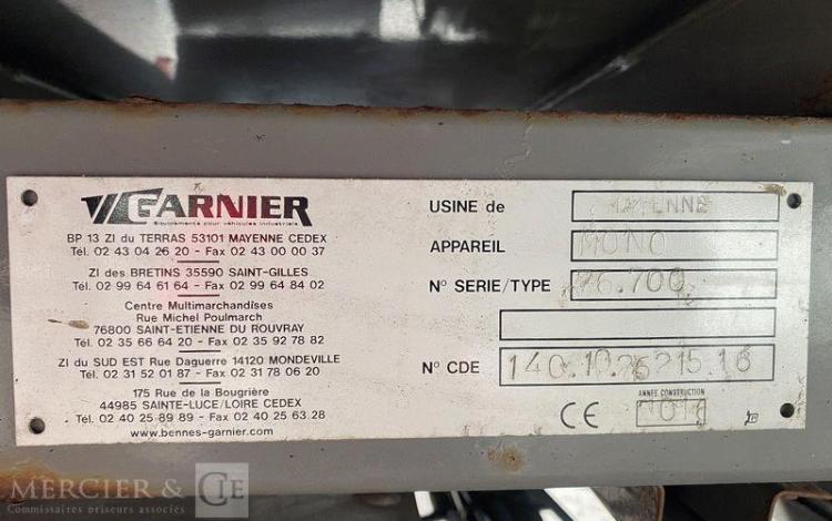 PIAGGIO PORTER AVEC BENNE BASCULANTE CU 880KG – 20954 KMS – ANNEE 2016 ROUGE EH-408-PK