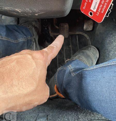 PIAGGIO PORTER AVEC BENNE BASCULANTE CU 880KG – 20954 KMS – ANNEE 2016 ROUGE EH-408-PK