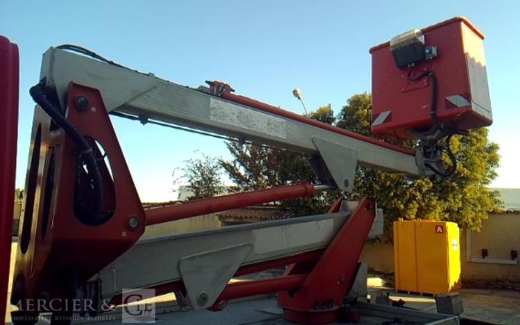 MULTITEL DAILY AVEC NACELLE MULTITEL MX170-E6 16M  EJ-065-XQ