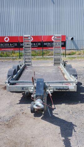 HUBIERE REMORQUE PORTE ENGIN 2 ESSIEUX – PTAC : 3,5 TONNES – ANNEE 2017  EJ-117-CE