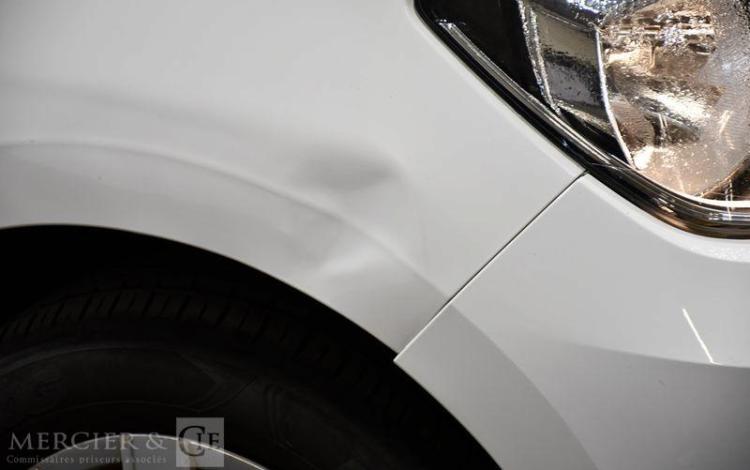 VOLKSWAGEN UP 1.0 60 TAKE BLANC EJ-184-XY