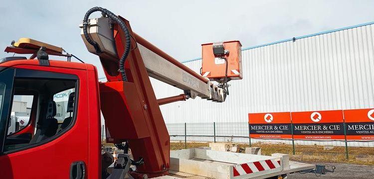 MULTITEL DAILY AVEC NACELLE MULTITEL MT202DS-E6 20M  EJ-902-ZC