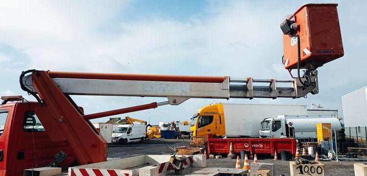 MULTITEL DAILY AVEC NACELLE MULTITEL MT202DS-E6 20M  EJ-902-ZC