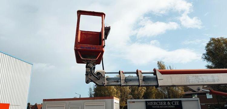 MULTITEL DAILY AVEC NACELLE MULTITEL MT202DS-E6 20M  EJ-902-ZC