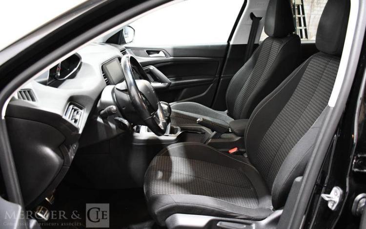 PEUGEOT 308 1,2 PURETECH 110CH STYLE S&S NOIR EK-840-RF