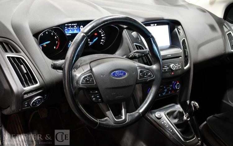 FORD FOCUS 1.0 ECOBOOST 125ch TITANIUM NOIR EL-587-VG