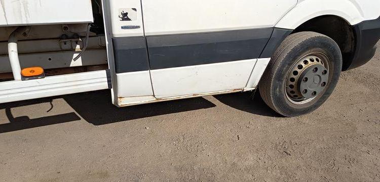 MERCEDES SPRINTER 2 2,2 D 143 CV BENNE AVEC COFFRE ACIER – DIESEL – 138102 KMS – AN 2017 BLANC EL-964-EJ
