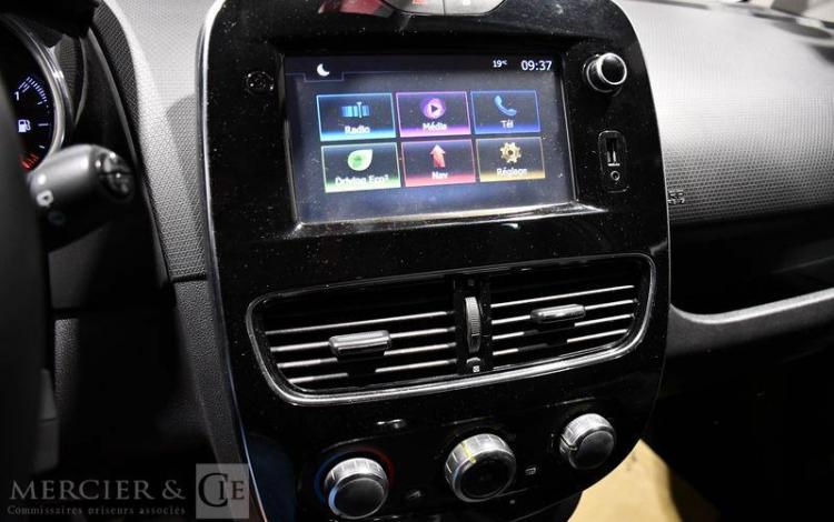 RENAULT CLIO BLANC EP-763-MF