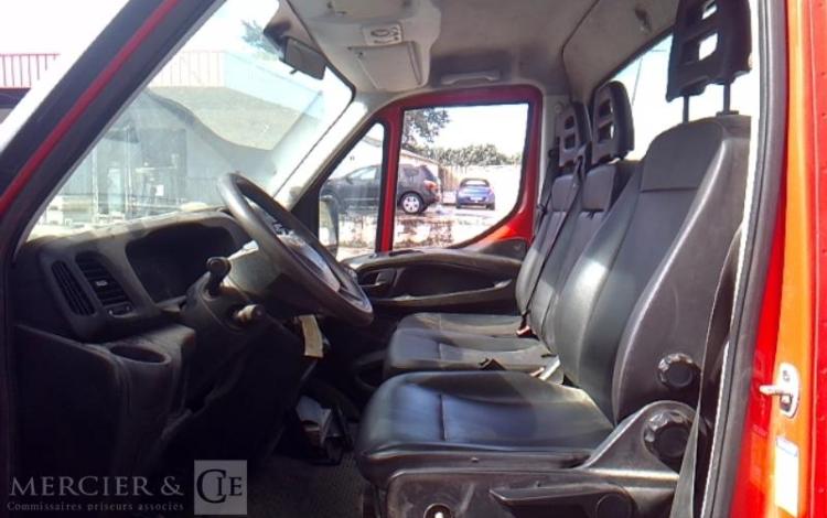 IVECO 35C12 BENNE SIMPLE CABINE NON ROULANT  ES-987-DJ