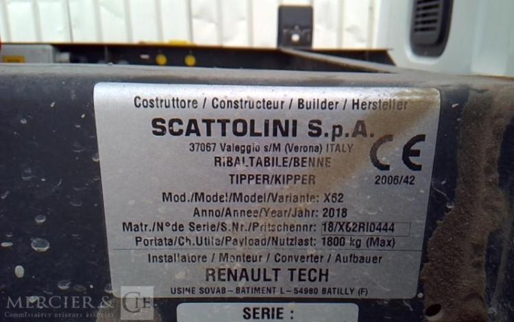 RENAULT MASTER BENNE SIMPLE CABINEL2 2.3 DCI 110CH 35 CONFORT BLANC EV-983-HH
