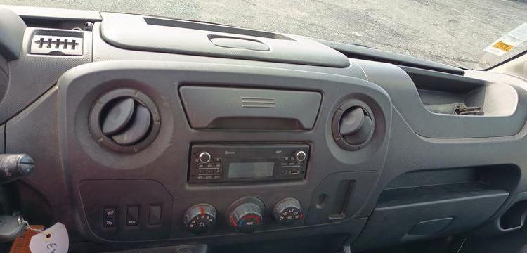 RENAULT MASTER 3 PHASE 2 TRACTION FOURGON L2H2  2.3 DCI 16V 130 CV – DIESEL – 191124 KMS BLANC EW-671-WM